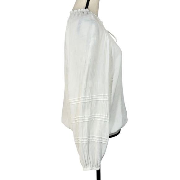Sanctuary Large Top Semi-Sheer Long Balloon Sleeves Keyhole V-Neck Smocked White - Picture 4 of 8